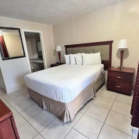 Clearwater Beach Hotel Suites