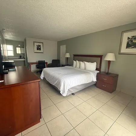 Clearwater Suites