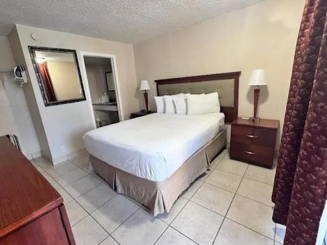 Clearwater 3*